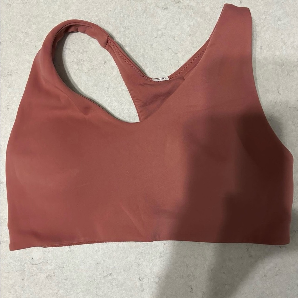 Lululemon sports bra like new! No stains, gently worn